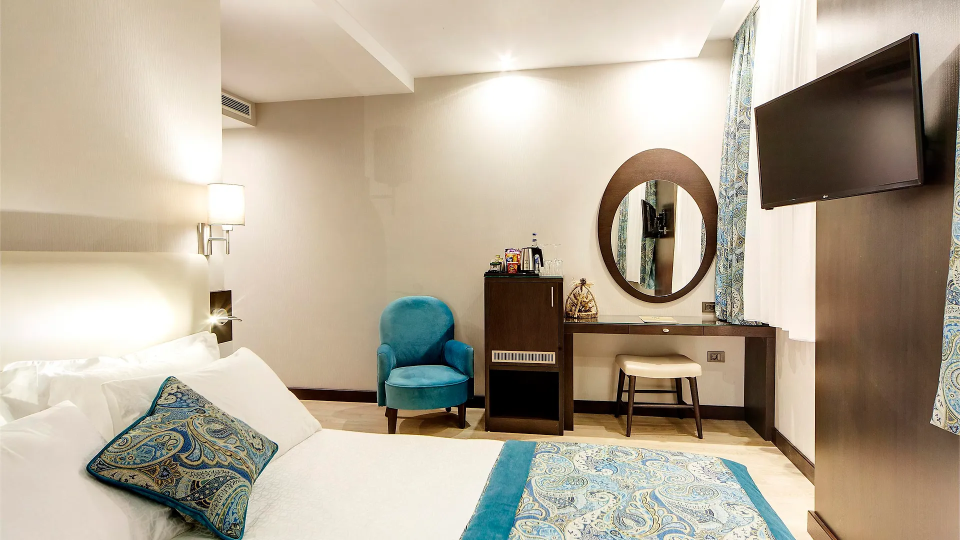 Mukarnas Taksim Hotel Стамбул